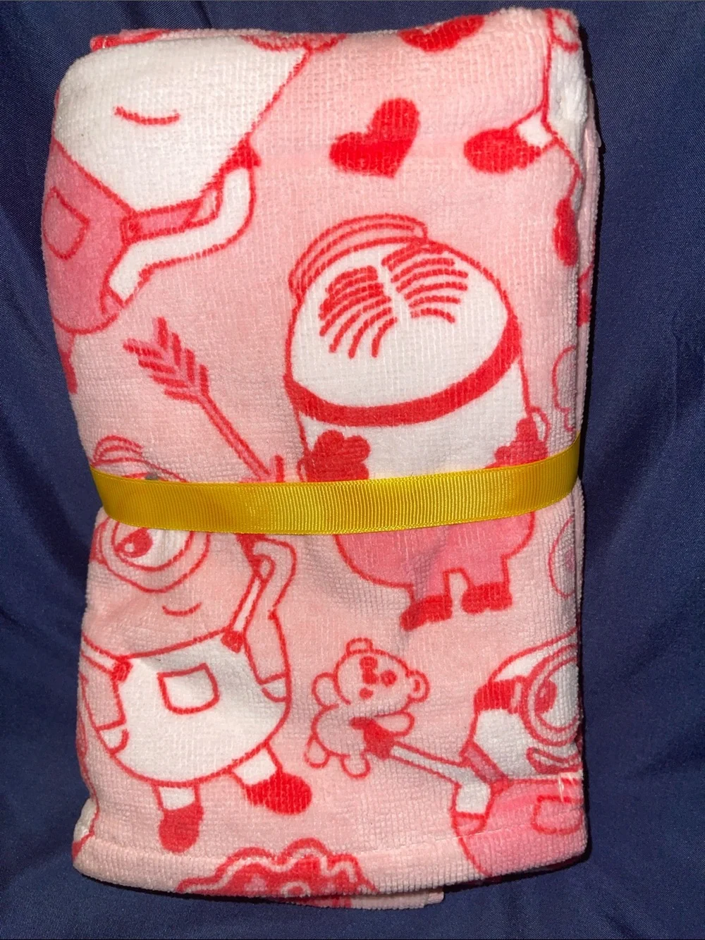 Minions Pink Heart Pattern Hand Towels - 2 Pack